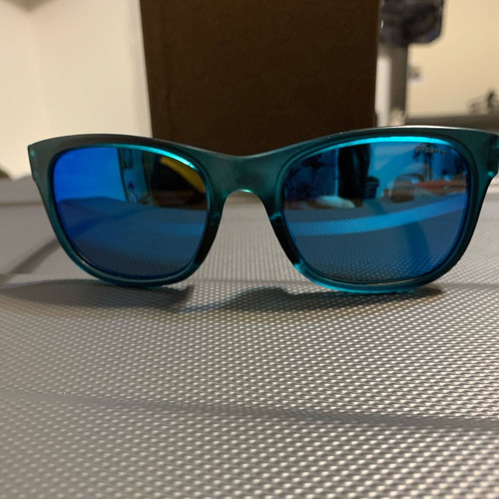 Polaroid Lunettes de soleil Wayfarer de soleil